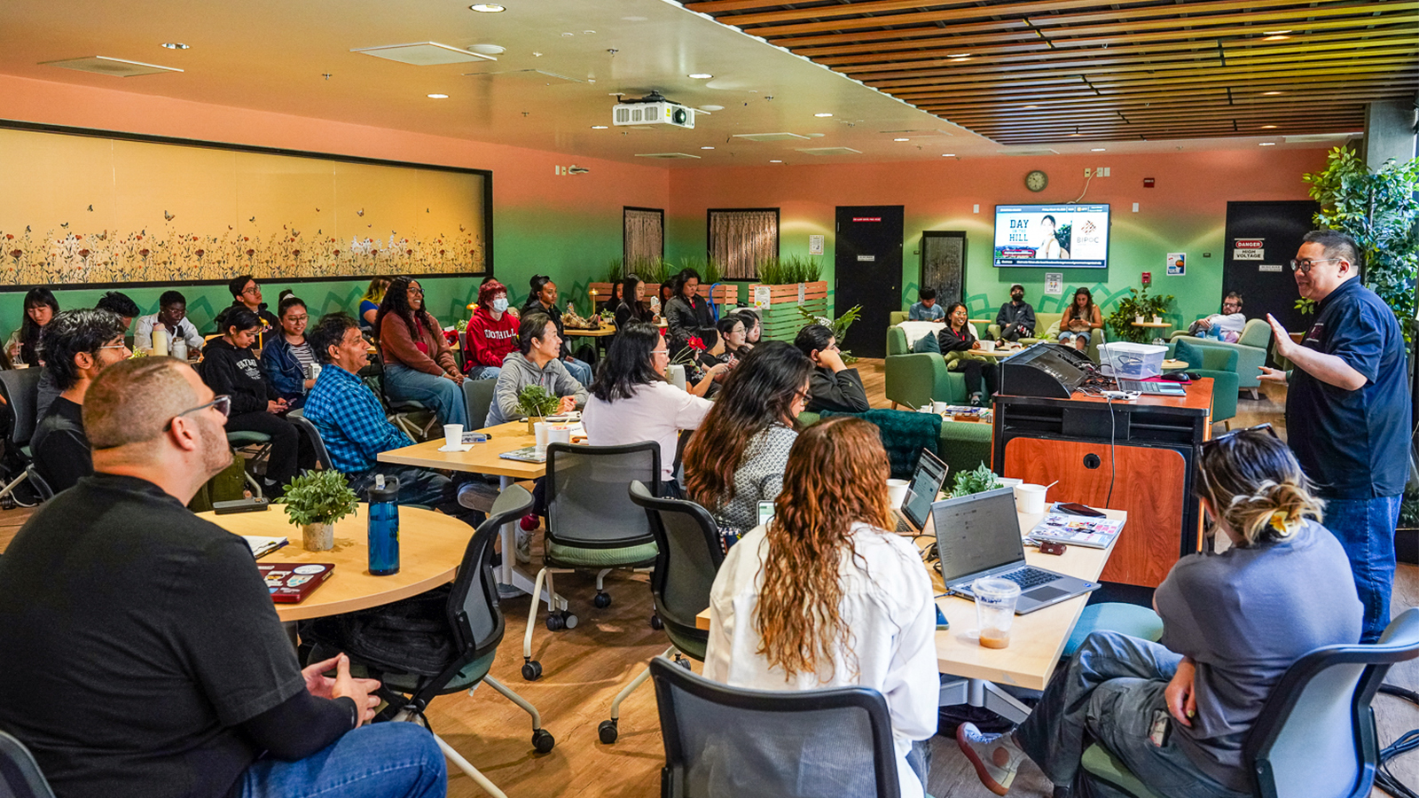 Foothill Faculty and Staff attending an Equity workshop