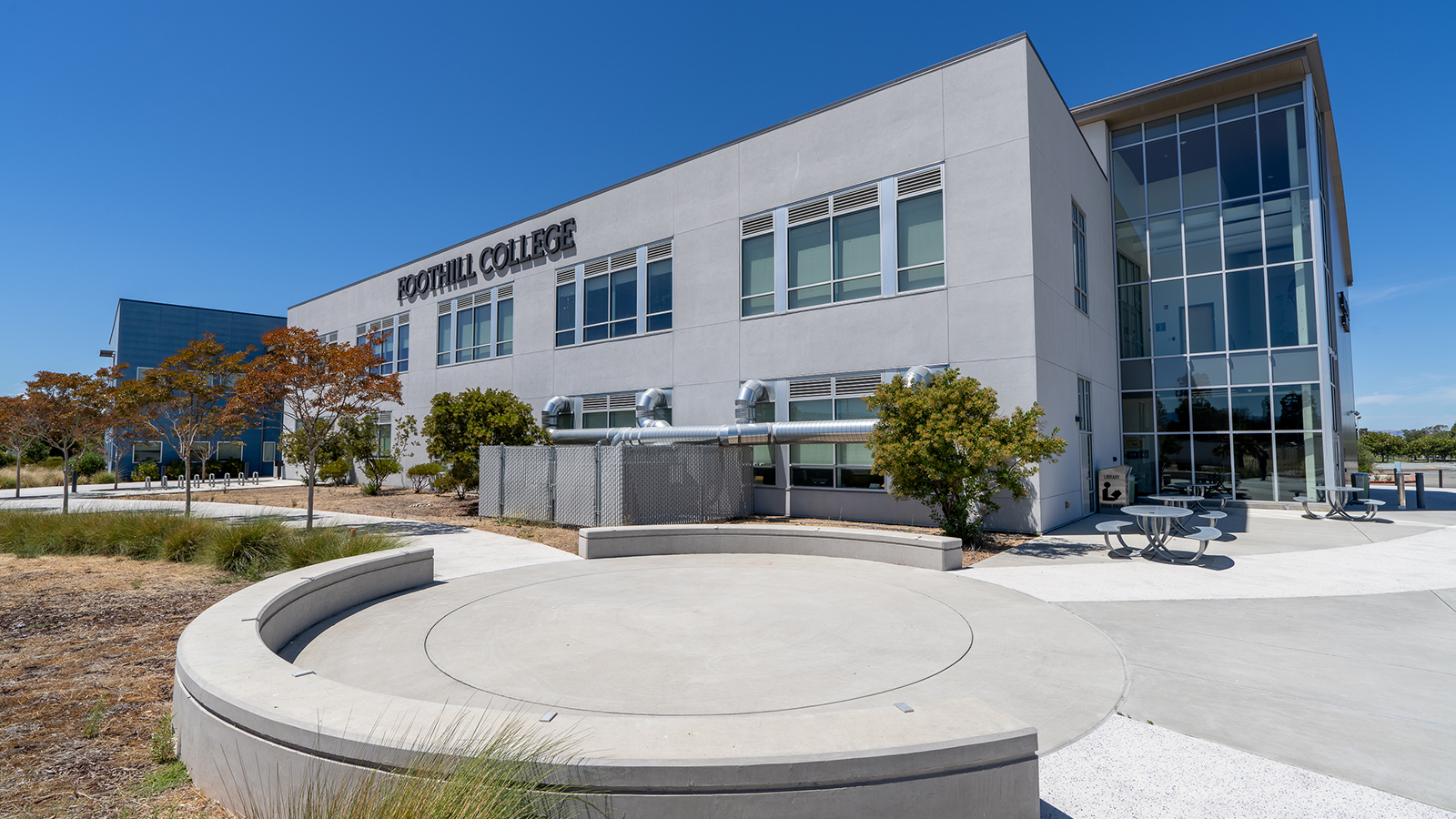 Sunnyvale Foothill College Campus Building
